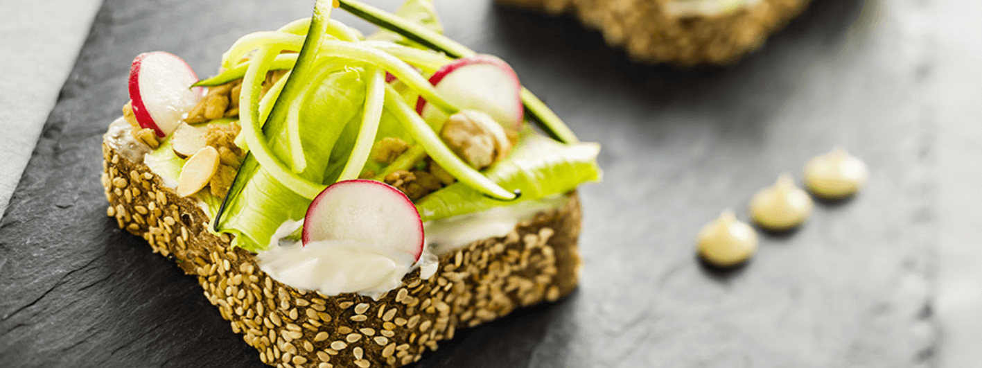 Lichte lunch met Maredsous® met Plattekaas, radijsjes en courgette