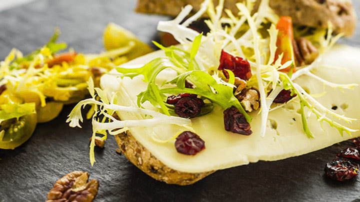 Gastronomische boterham met Maredsous Sensation